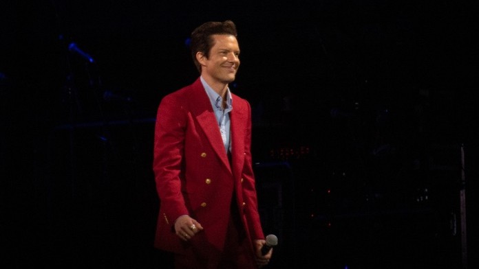 VIDEO: Spevák skupiny The Killers na koncerte v Gruzínsku hovoril o bratstve s Rusmi, reakcia publika ho zaskočila