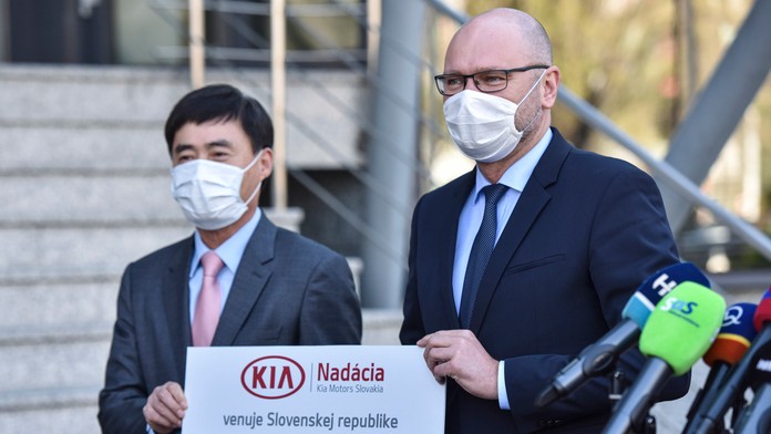 Korona psickari doma.transfer_tvnoviny.mp4