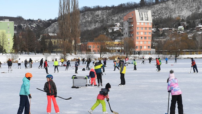 19 Kontroly na hraniciach D.transfer_tvnoviny.mp4