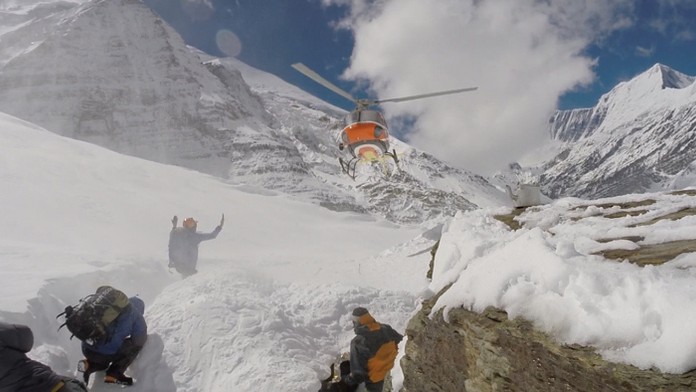 Reflex, Lavína v Himalájach