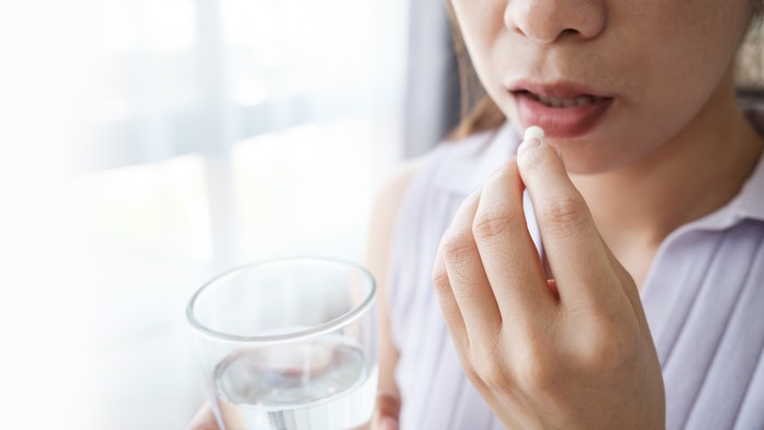 Bežné lieky môžu vyčerpávať dôležité živiny. Odborník radí, ako tomu predísť