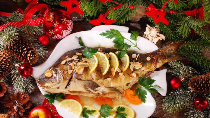 Uviaznutá kostička v krku vie znepríjemniť Štedrý večer. Toto podľa odborníkov pomôže najviac