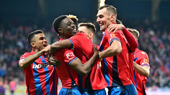 Po Liverpoole prišla ďalšia facka, Plzeň vygumovala Spartu. Slaviu od prvenstva delí už len bod