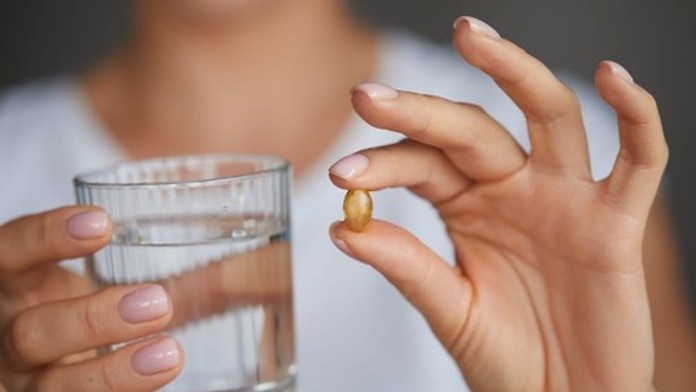 Dôležitý pre mozog aj vo vyššom veku? Vedci upozorňujú na význam bežného vitamínu