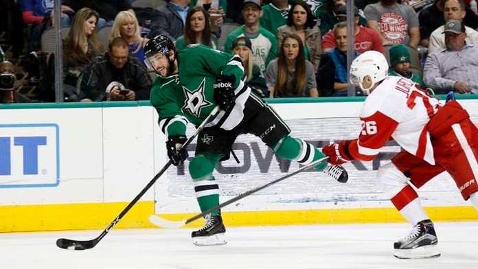 K tretej výhre Red Wings za sebou prispel aj slovenský útočník Tomáš Tatar.