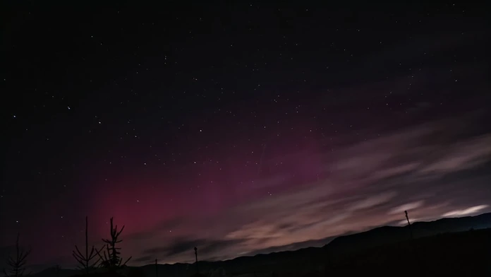 Zem na Nový rok zasiahne geomagnetická búrka. Vďaka nej bude viditeľná polárna žiara