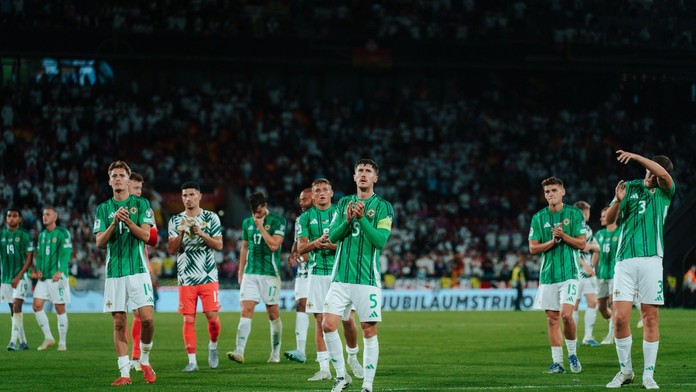 Futbalisti Severného Írska po zápase v Nemecku