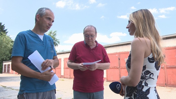 Peter a Pavol prekonali covid, no výhody očkovaných nemajú.