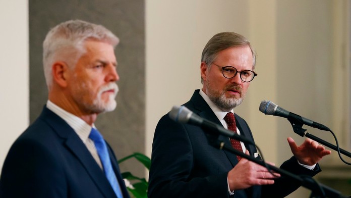 Českej iniciatíve sa podarilo vyzbierať dostatok financií na nákup prvej várky munície pre Ukrajinu