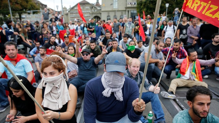 Juraj Blanár a Jaroslav Naď v Na telo.