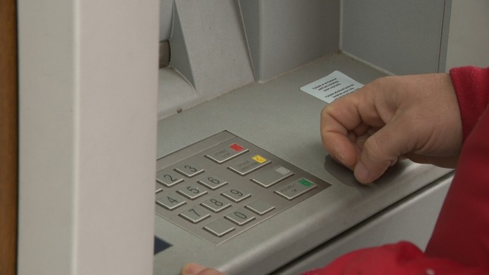 Na robotníkov spadla betónová strecha.