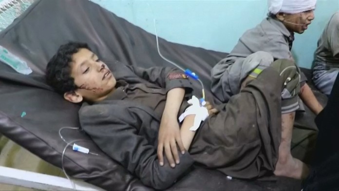 Pri nálete v Jemene zasiahli školský autobus