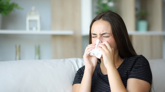 Pozor na to, čo vám vyjde z nosa. Farba hlienu môže odhaliť vážnejšie ochorenia