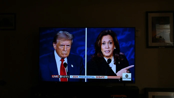 Americké voľby: Prieskum Gallup favorizuje Trumpa. Republikáni prvýkrát v histórií vedú v kľúčovej otázke