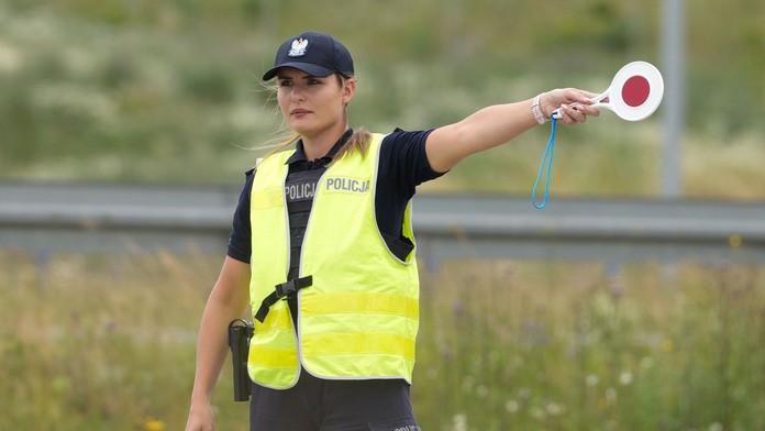 Ak pôjdete do Poľska bez tejto veci v aute, hrozí vám mastná pokuta. Výhovorka, že ste zo Slovenska neobstojí