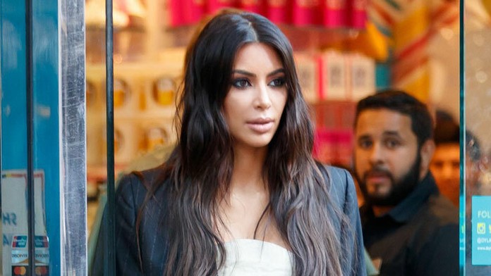 Kim Kardashian na ceste do Dylan's Candy Bar v New Yorku