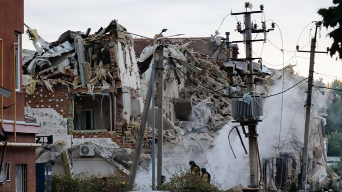 Ukrajina v noci čelila rozsiahlym útokom. Hlásia štyroch mŕtvych a desiatky ranených