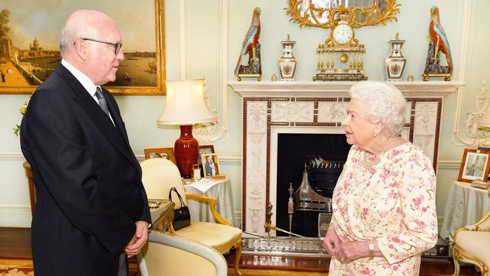 Kráľovná Alžbeta II. prijala austrálskeho vysokého komisára pre Spojené kráľovstvo Georga Brandisa.