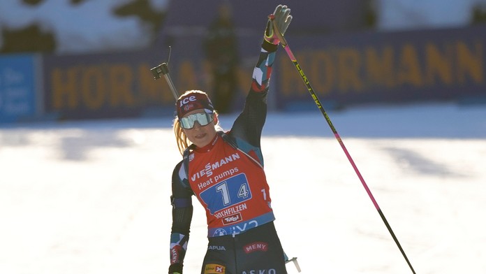 Štafeta žien prekvapenie nepriniesla, výhru slávili Nórky. Slovenky sa nedostali na záverečný úsek
