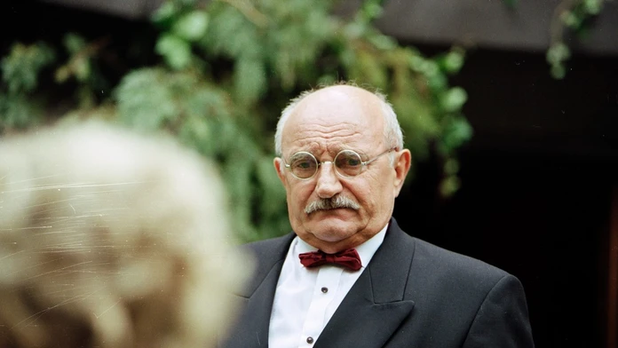 Zomrela ďalšia herecká legenda Josef Somr (†88)