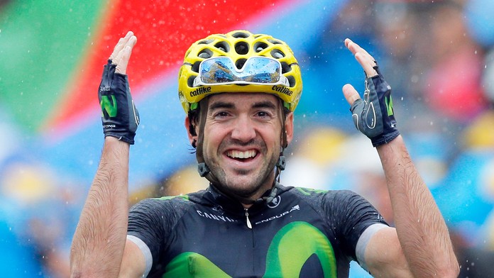 Španiel Jon Izagirre z tímu Movistar za teší z víťazstva v 20. etape Tour de France 2016.