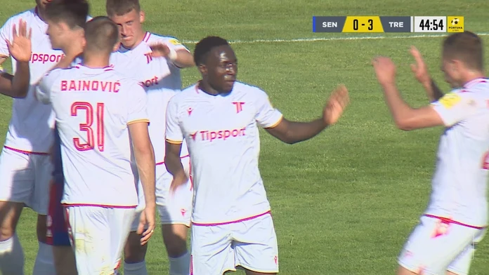VIDEO: Trenčín si poradil so Senicou rozdielom triedy. O všetkom rozhodol záver prvého polčasu