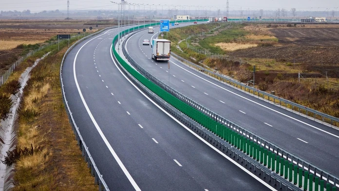 Už na prvý pohľad vyzerá hrozivo. Nad netypickou značkou si lámu hlavu mnohí vodiči