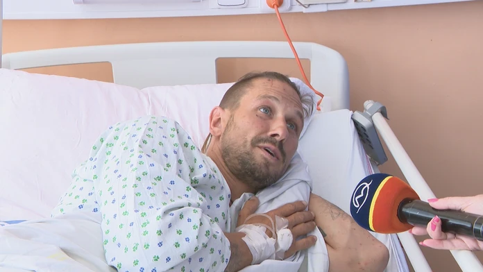 Preživší po vyčíňaní Tornáda na južnej Morave