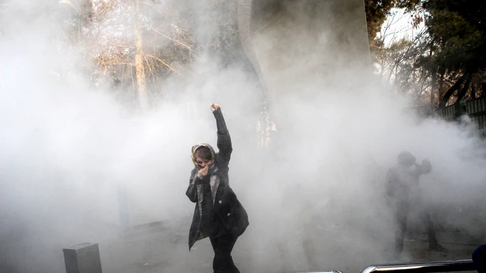 Protestujúci vysokoškolák.