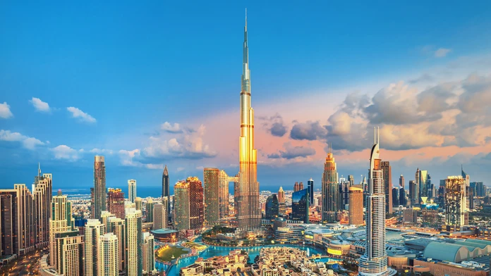 Dubaj.