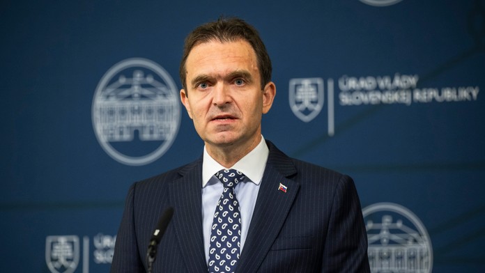 Mimoriadna situácia pre Covid-19 sa v piatok oficiálne skončí. Pomôže to aj s nelegálnou migráciou