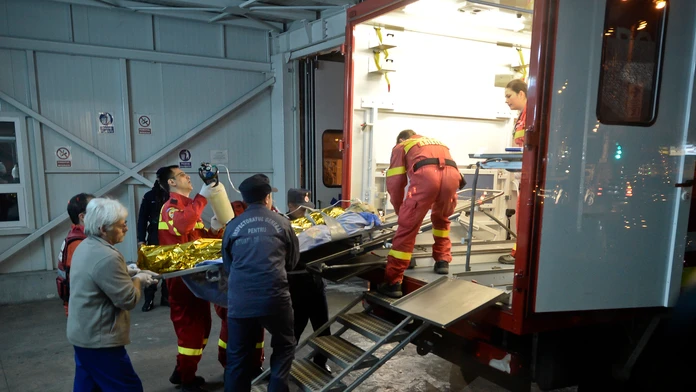 CORRECTION_Romania_Explosion036735297871.jpg