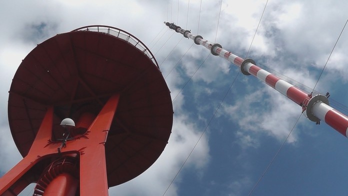 Údržbár zomrel vo výške 250 metrov.