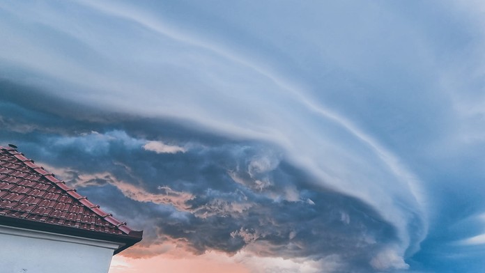 Silné búrky v Česku sprevádzal vzácny jav. Častejšie sa objavuje pri mori