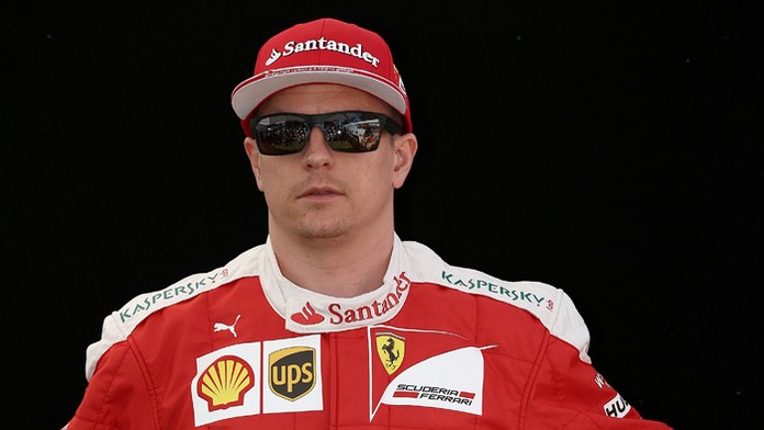 Fínsky jazdec tímu Ferrari Kimi Räikkönen.