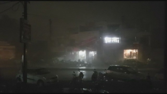 Najviac postihnuté boli štáty Radžastan a Uttarpradéš. 