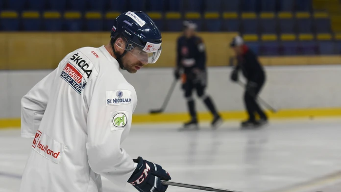 Nepríjemná skúsenosť hokejistu Juraja Valacha: Na ulici si vypočul, že jeho hendikepovaný syn patrí do ústavu