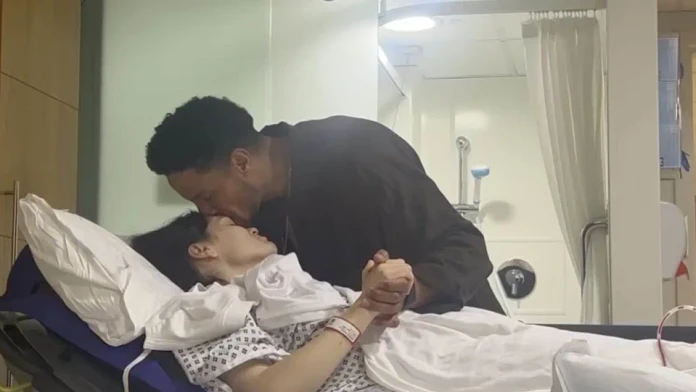 Jessie J museli náhle hospitalizovať.