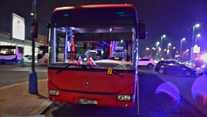 Tragická nehoda na severovýchode Slovenska: Žena zomrela po tom, ako ju zrazil autobus