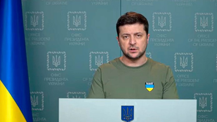 Zelenského odkaz krajinám NATO: Všetci, ktorí od dnešného dňa zahynú, zomrú aj kvôli vám