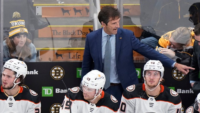 Regendov Anaheim vysoko prehral s Detroitom. Slovák pre svoj tím vybojoval dve presilové hry