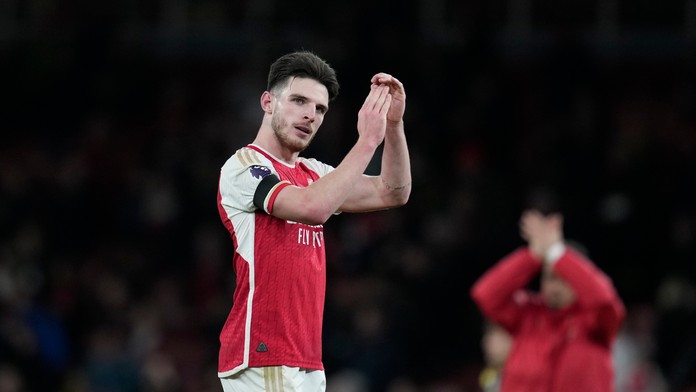 Premier League: Zaváhanie Tottenhamu využil Arsenal, ktorý sa bodovo dotiahol na lídra súťaže