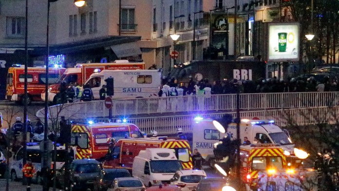 Záchrana rukojemníkov v Paríži. 