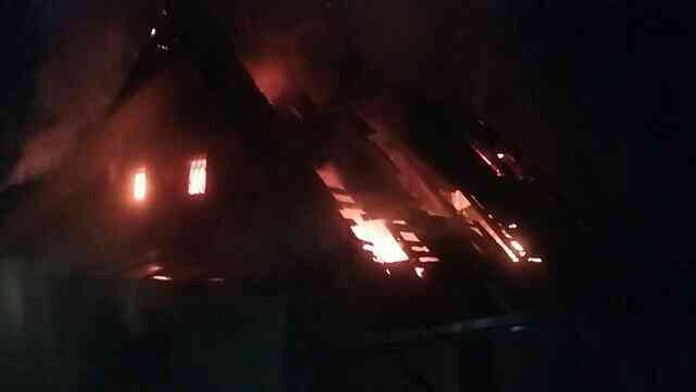 Požiar domu v obci Olešná.