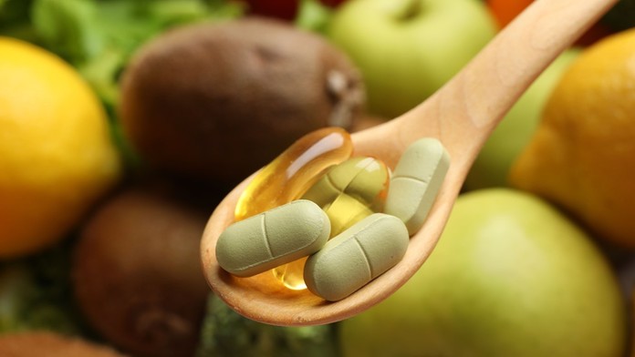 Lieky a potraviny (ilustračná snímka)