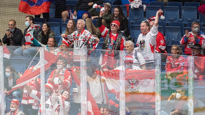 Na snímke rakúski fanúšikovia