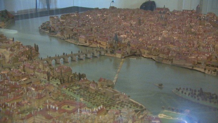 Viky Valúchová alias Denisa