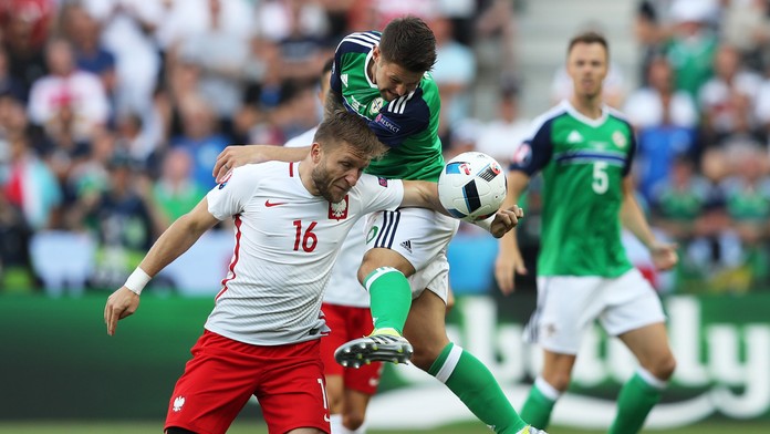 Poliaci proti Severným Írom potvrdili úlohu favorita.