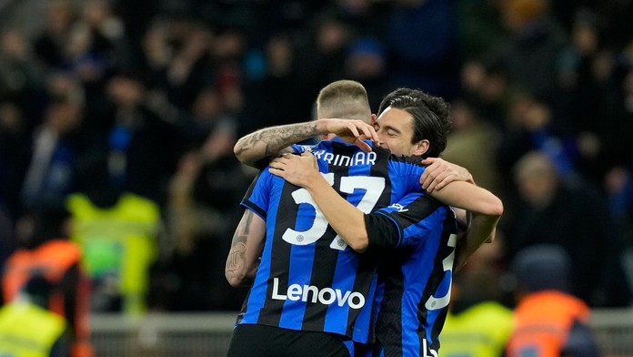 Milánske derby rozhodol nový kapitán, Škriniar odohral celý duel. Lobotka už tradične s tromi bodmi