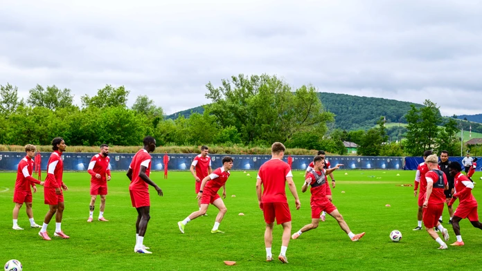 Nečakaný krok. Nikéligista preradil do B-tímu veľké talenty, jedného chcel Slovan, ďalšieho v Holandsku